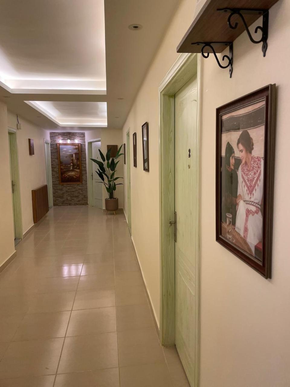 Classy Hostel Madaba Luaran gambar